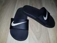 Adidasi Slapi Nike Kawa  marimea 28 jordan