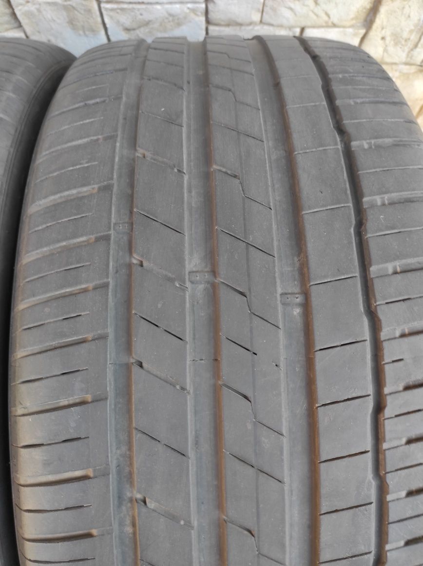 Hankook 295/35/23 Ventus S1 Evo 3