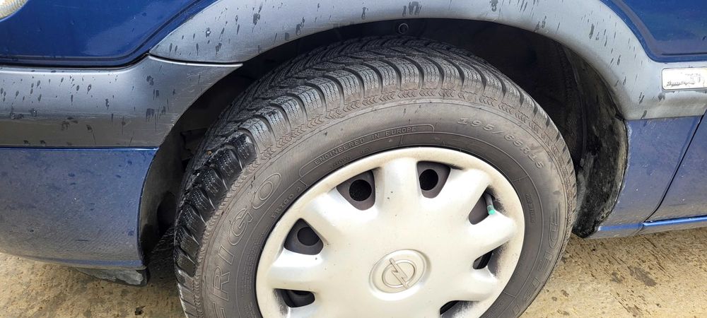 Vând Opel Zafira 2002 , euro4 .