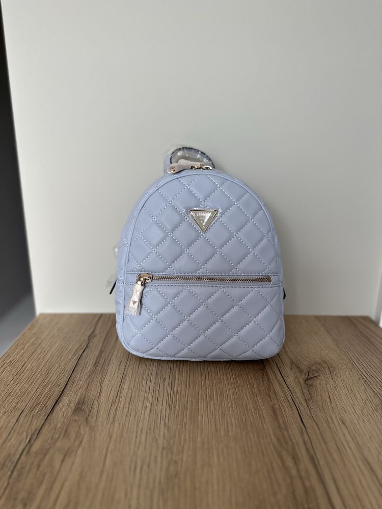 Нова раница GUESS
