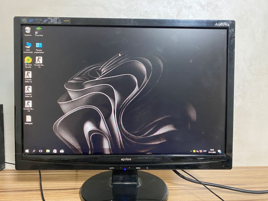 Манитор для кампютера в рабочпм состояни