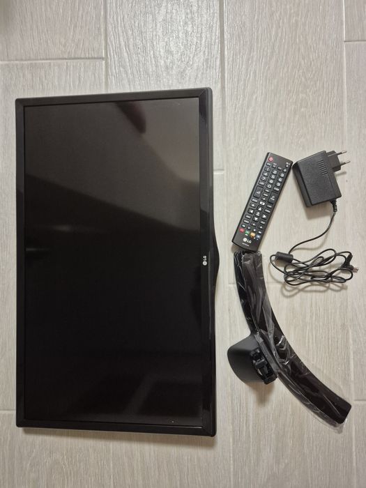 Televizor / monitor LED LG, 60 cm, 24TK410V-PZ , HD


Ai televizor si