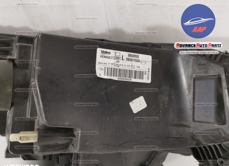 Ляв фар пълен LED в добро състояние оригинален Рено Меган 4 / Renault