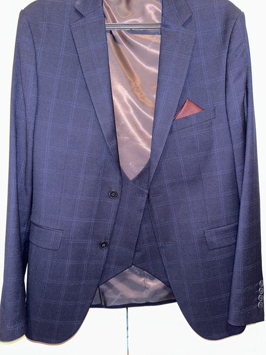 Ерлерге арналған костьюм