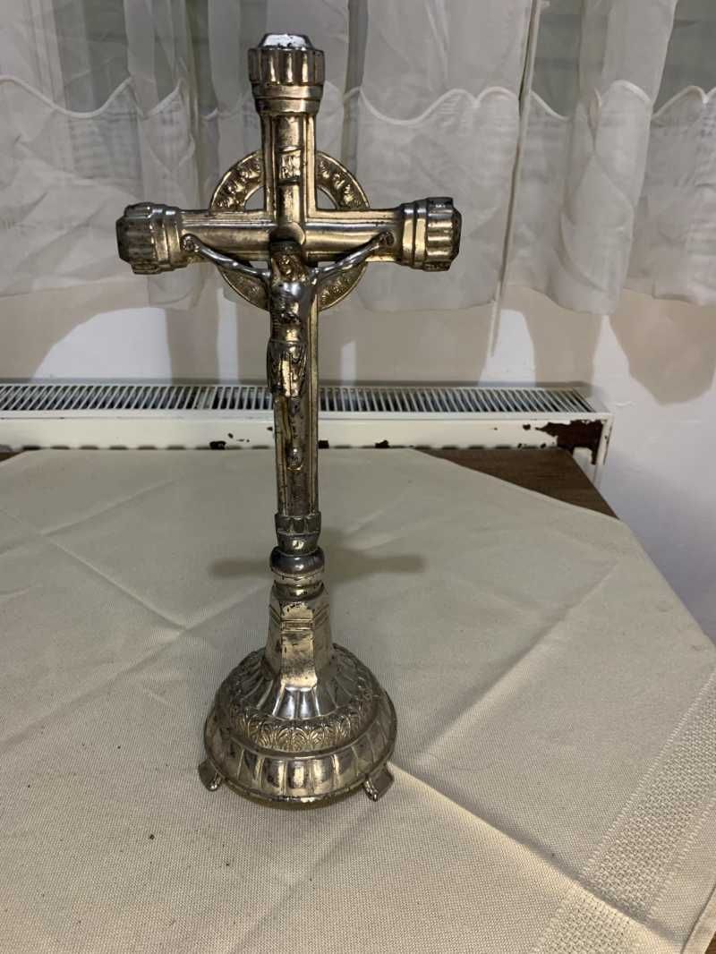 Crucifix vintage