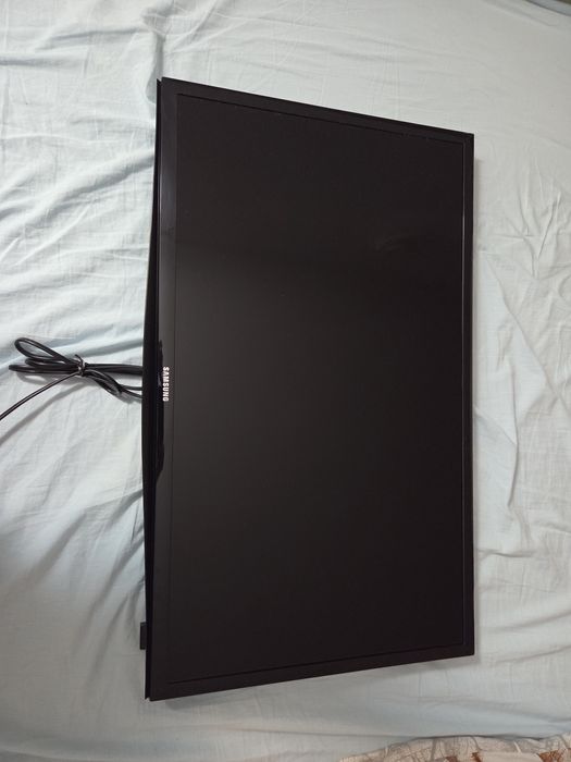 Televizor Samsung HD 80 cm