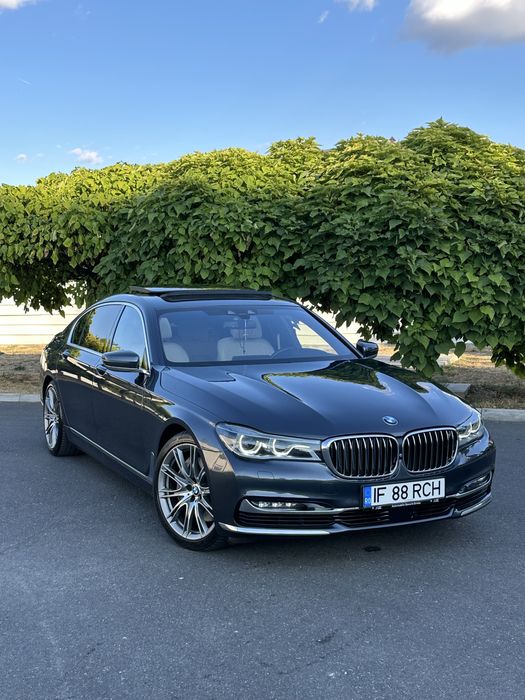 BMW Seria 7 / G12 / 750Ld/ 400cp / Panoramic Sky/ Night vision/ B&W