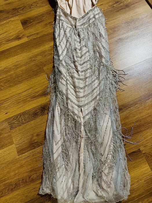 Rochița din franjuri mărgele