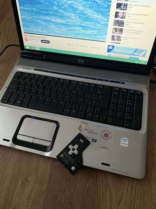 Laptop Hp display mare 17,3 inch,Windows ok,320gb m,cu incarcator.