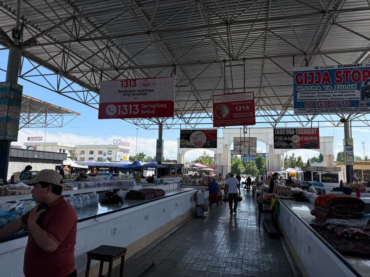 Chirchiqda bilbordlarda reklama.Реклама на билбордах.