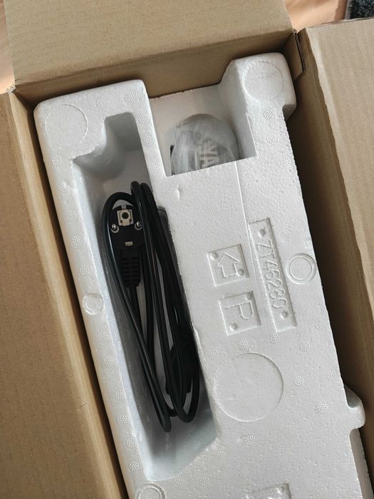 vând mixer Yamaha mg12 impecabil în cutie