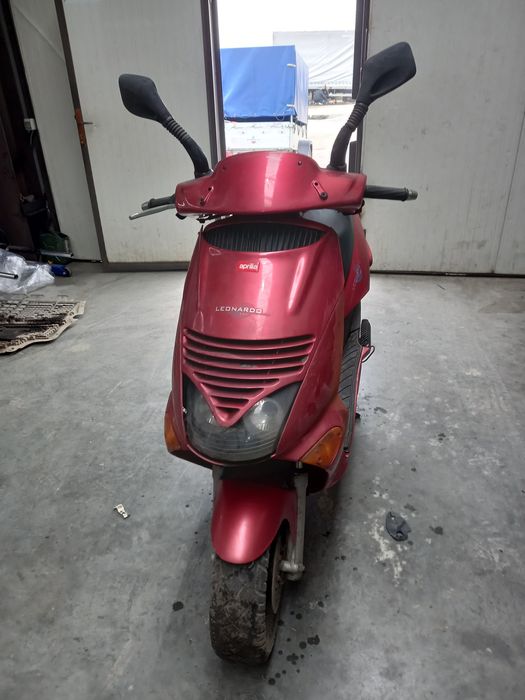Aprilia leonardo 125