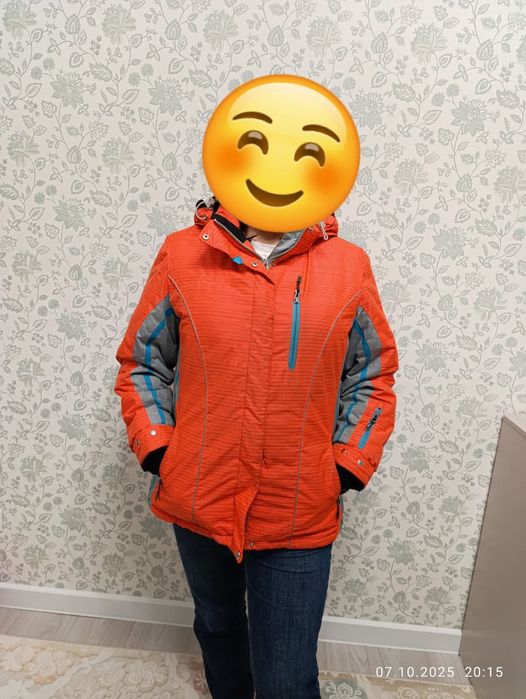 Продам зимнюю куртку