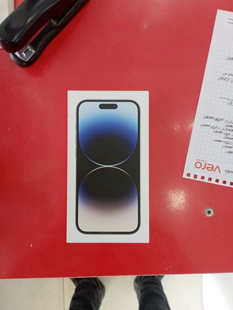 IPhone 14 pro новый пачка