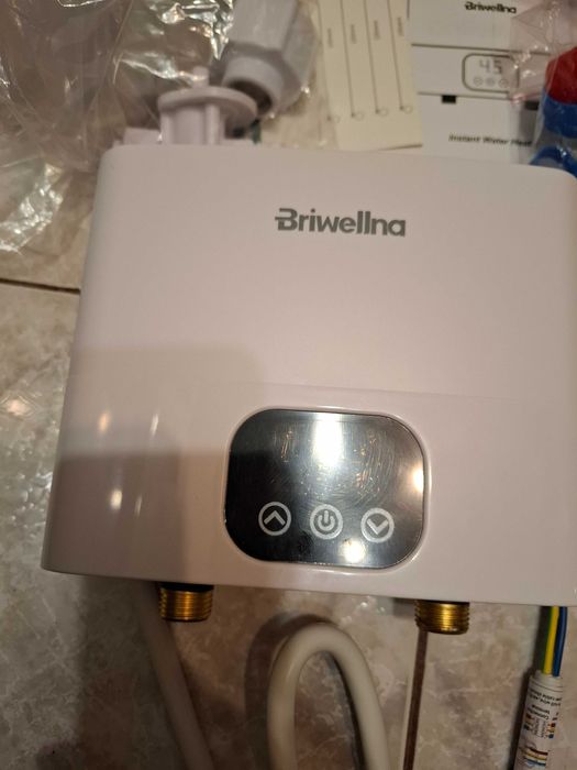 Проточен бойлер Briwellna 5.5 KW