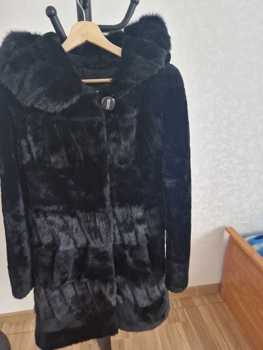 Продам шубу мутон, б\у.