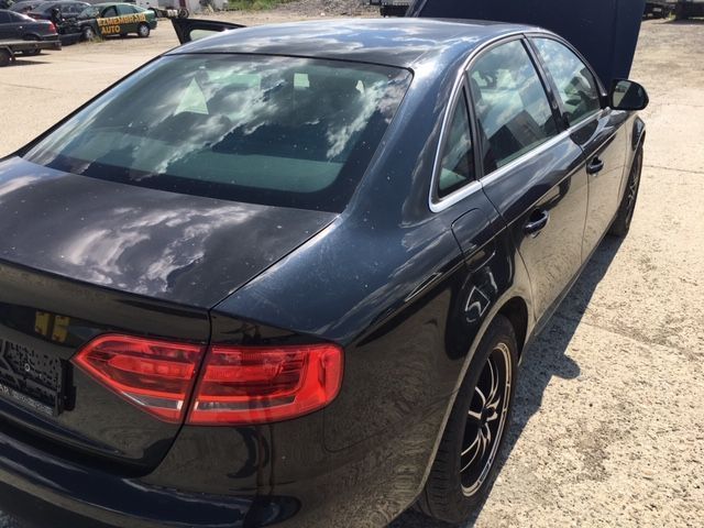 Dezmembrez Audi A4 B8 1,8 CABB