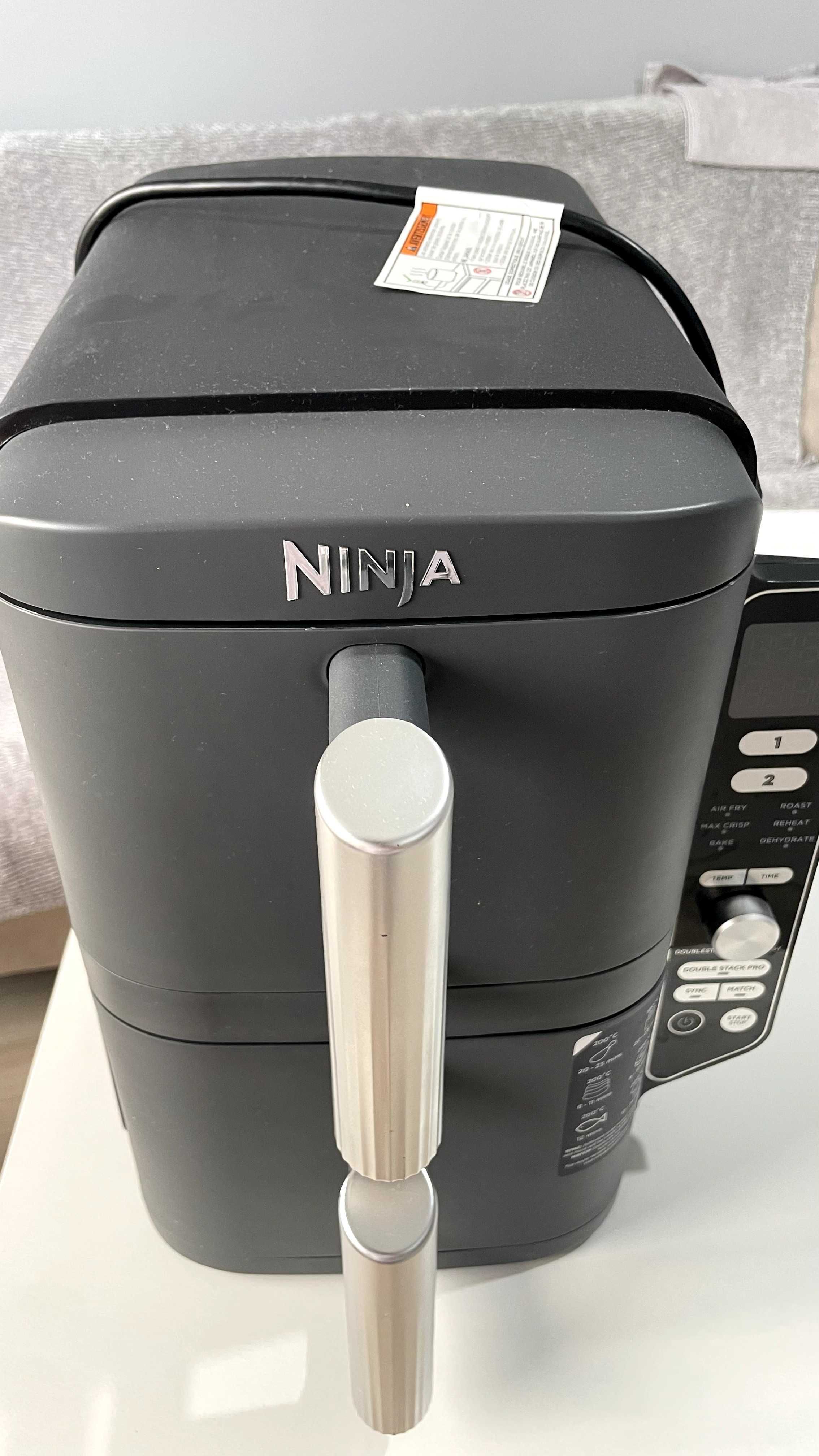 Продам Аэрогриль Ninja