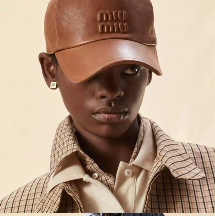 Дамски красиви шапки