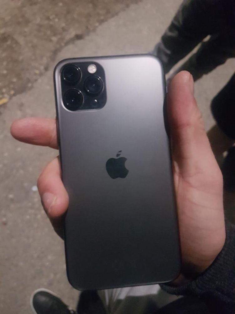 iPhone 11 pro ca nou