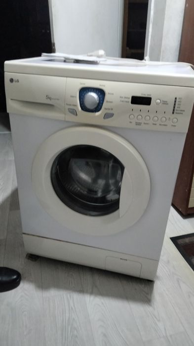 Продам стиральную машину