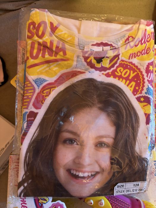 Ghiozdan gradi Soy Luna, microfon Soy Luna si tricou