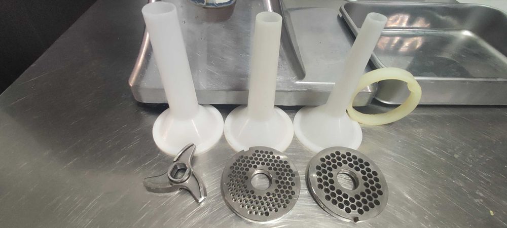 Месомелачка Италия Fama FTS136UTE (380) Система ножове – пълен Unger