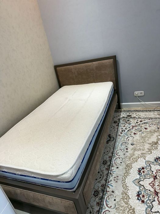 Продам подросковую кровать