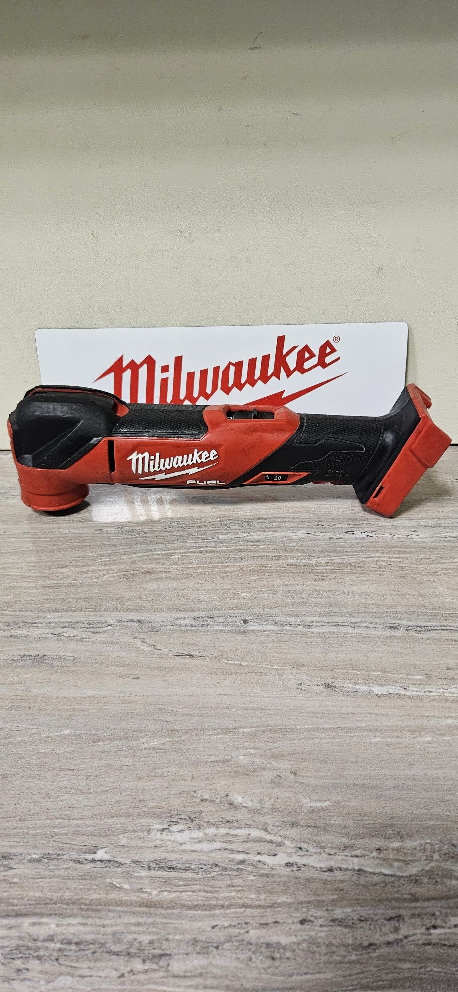 Milwaukee Мултитул M18 FMT