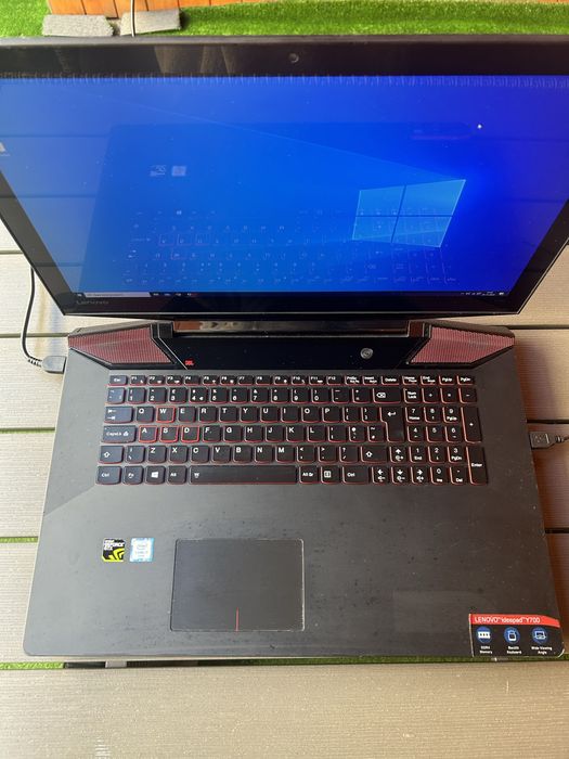 De vanzare este ca si nou super pret