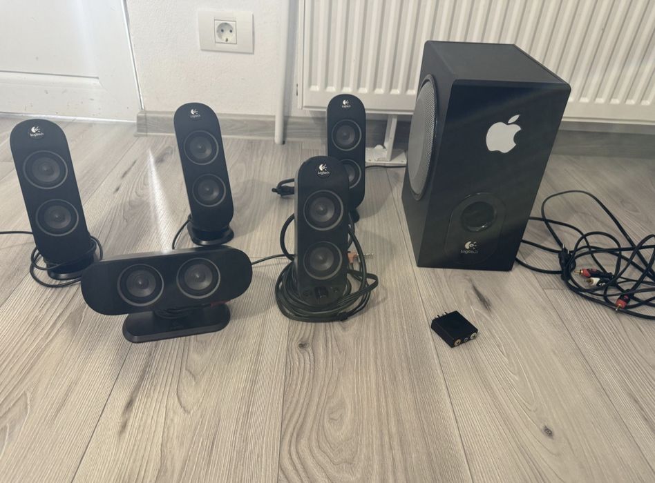 Logitech LE VÂND că m-am mutat la țară sunt perfecte pentru oraș .blok