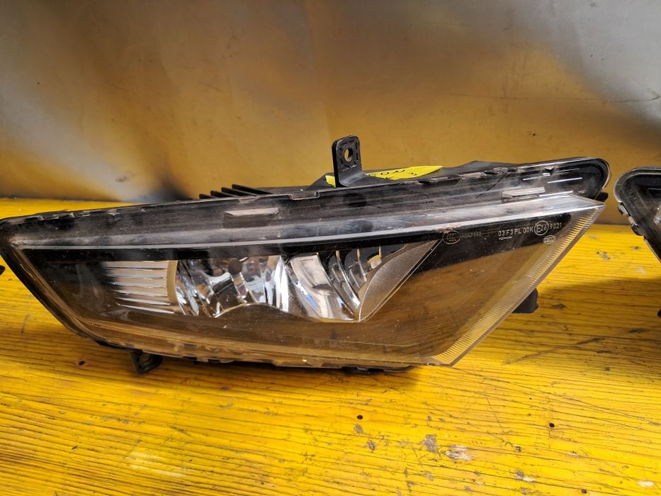 Халоген Seat Leon 20216/23г