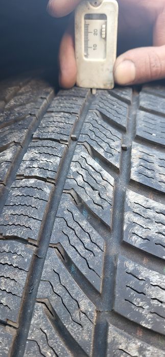 Cauciucuri iarna Continental 225 55 R17