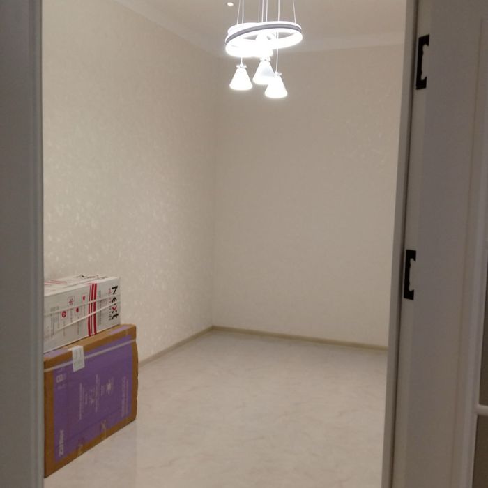 Аренда 2 комнатной кв Ю/Абад 18-й|мебель и техника будет|Студент можно