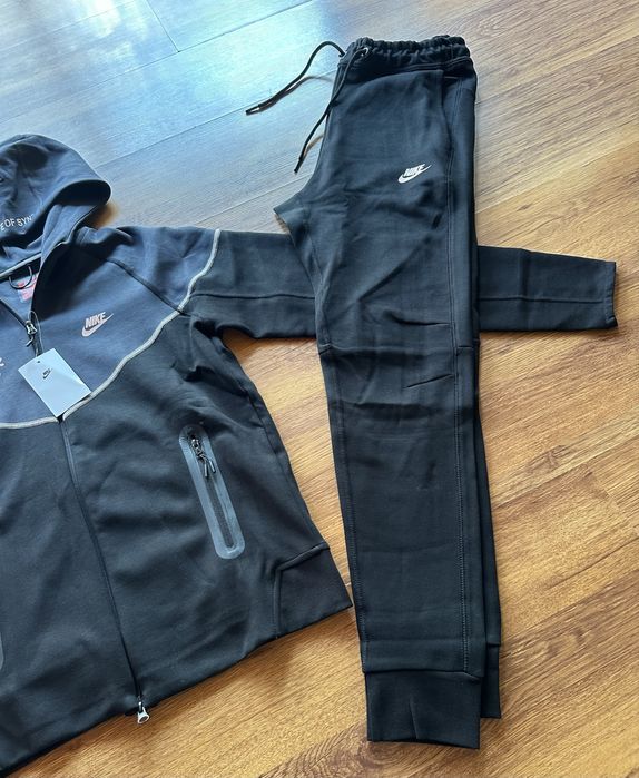 Мъжки,памучен,черен екип Nike SYNAH