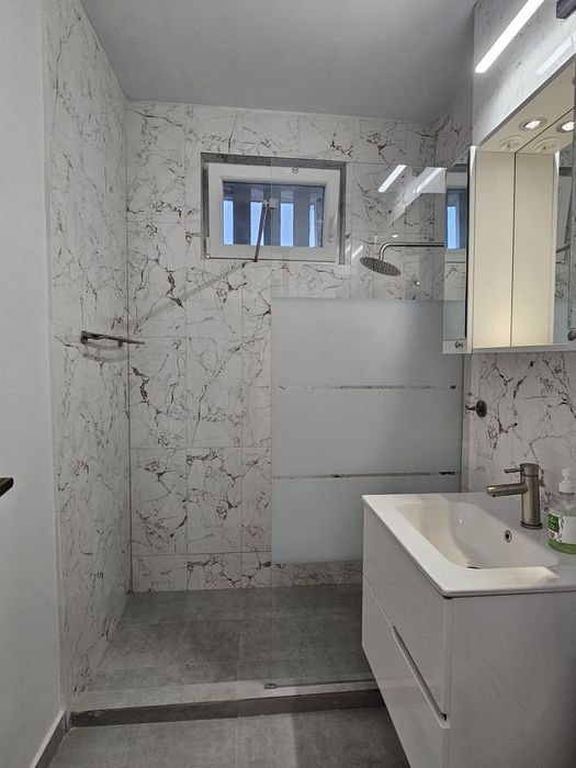 Inchiriez ap.in Pajura