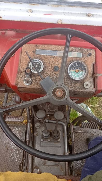 Vând tractor steyr 550