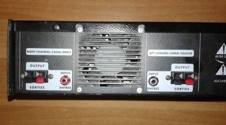 amplificator putere EXPELEC pxa1600 ( voce / instrumente muzicale)