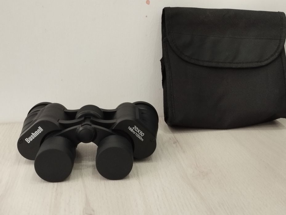 Бинокль в упаковке