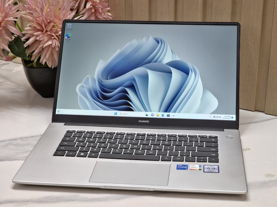 Huawei matebook d15 512/8