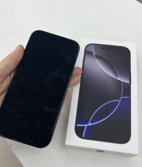 Продам айфон 16 про