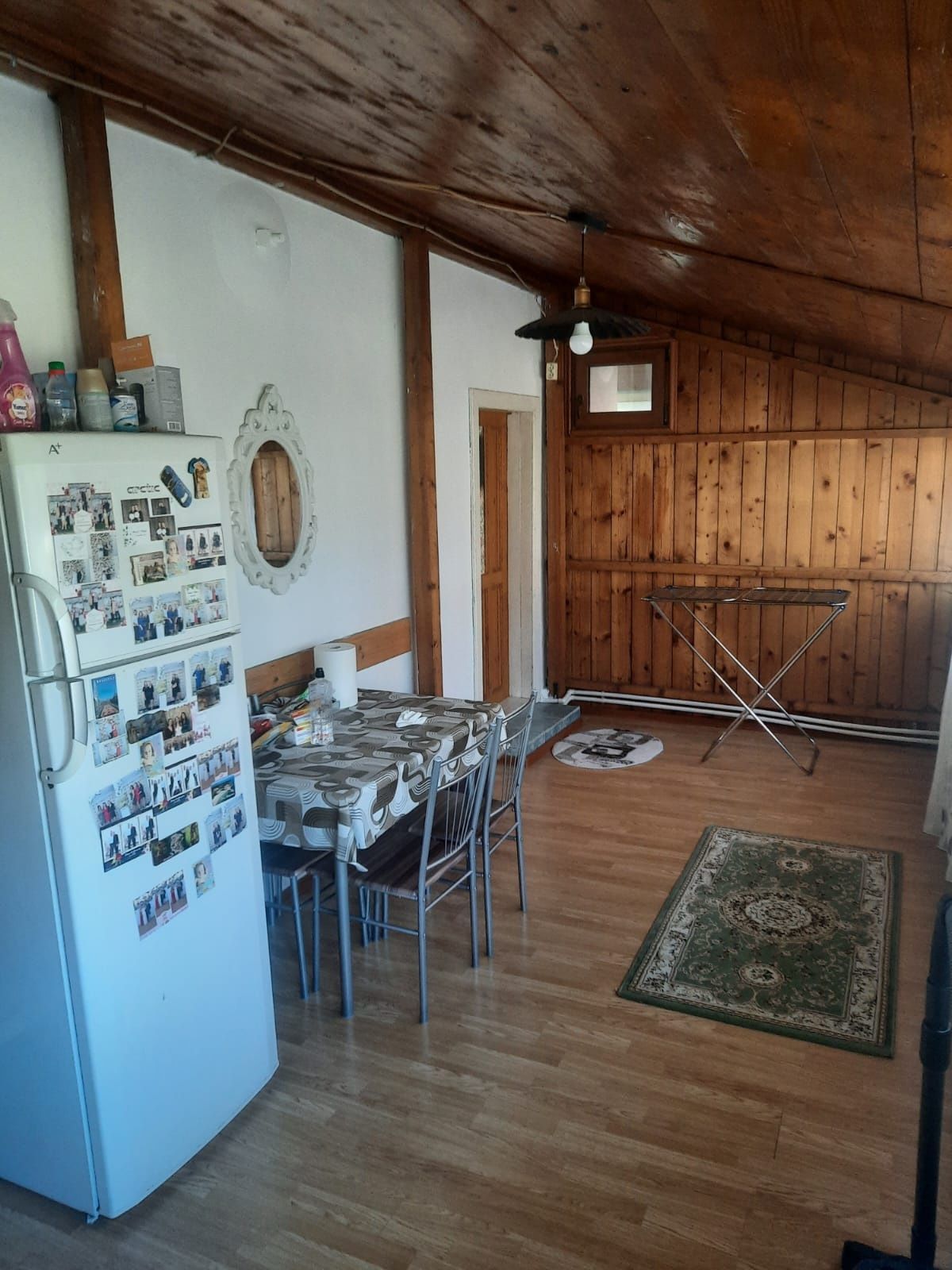 Vând casa în comuna Vladila