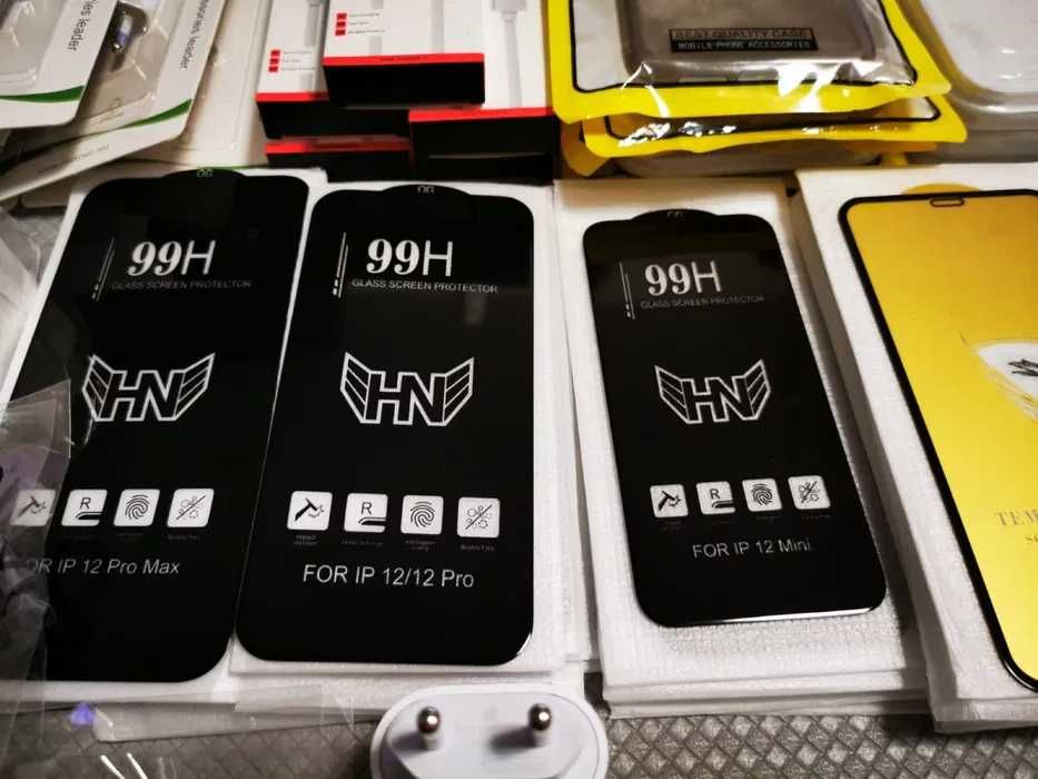 Folie iPhone X/11/11 Pro Max/12/ 13/ 13 Pro/14/ 14 Pro/ 15/ 15 Pro/ 16