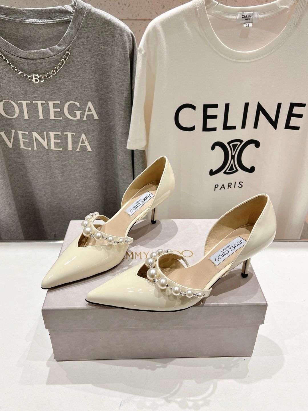 Pantofi sandale Jimmy Choo, tip Premium