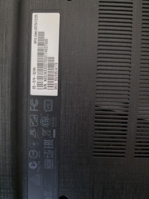 Vand 2 laptopuri  hp  elite book  acer  pt piese