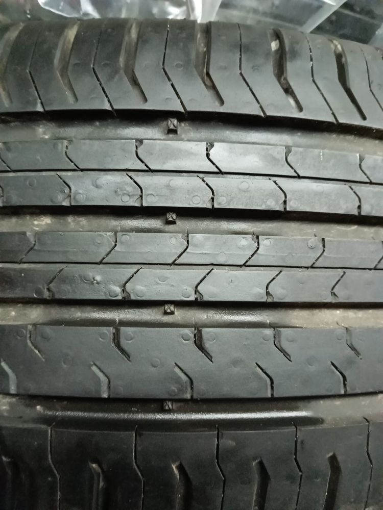 Anvelope vara Continental / Hankook 215/60 R17 ; 245/45 R19