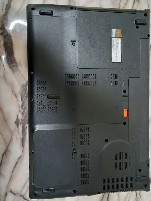 Лаптоп Acer V3-772G 17.3 Intel Core I5-4200М 16gb GeForce GT 750M 4GB