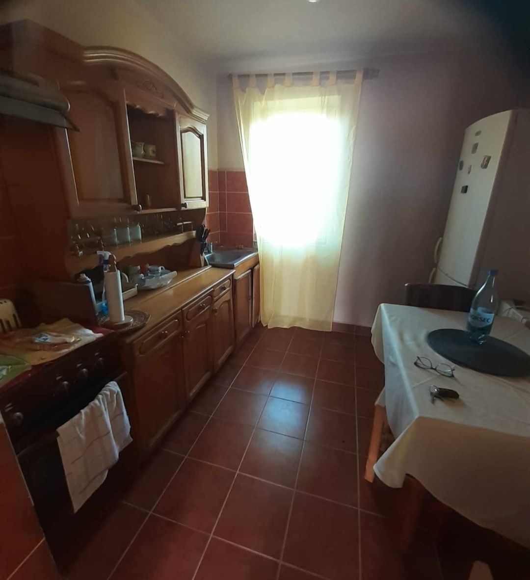 Vând apartament 3 camere Vânju mare Mehedinți