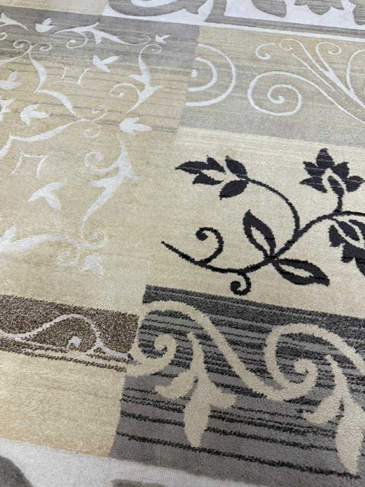 Комплект ковров для коридора с узором в бежево-серых тонах