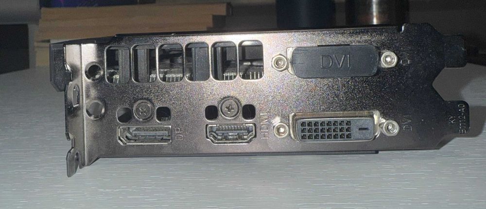 Видео карта/Graphics card Asus GeForce GTX 1050ti 4gb